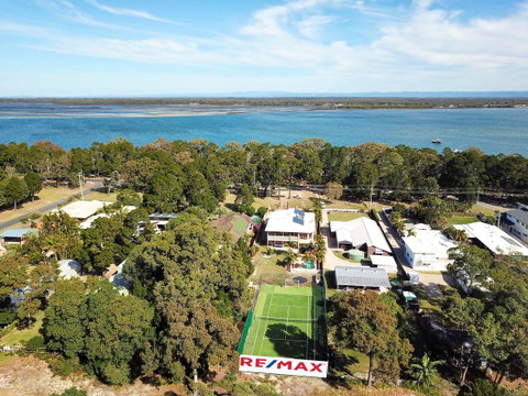 Waterfront At White Patch - Accommodation Search 41