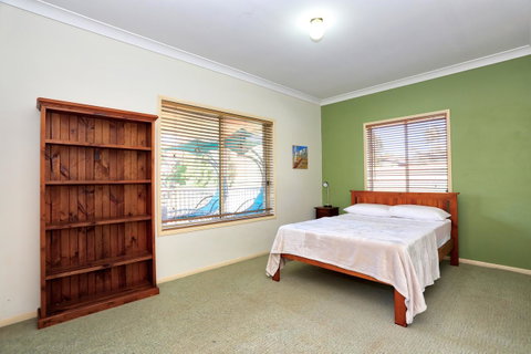 Waterfront At White Patch - Accommodation Search 38
