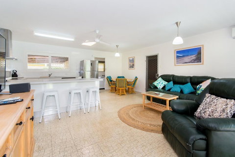 Lowset Sweetie, Central To Everything - Partridge St, Bongaree - Accommodation Search 9