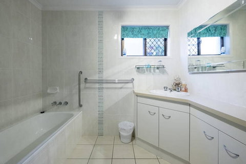 Keith\'s Place, 1 Of The 3 Most Popular Units On Bribie - Accommodation Search 18