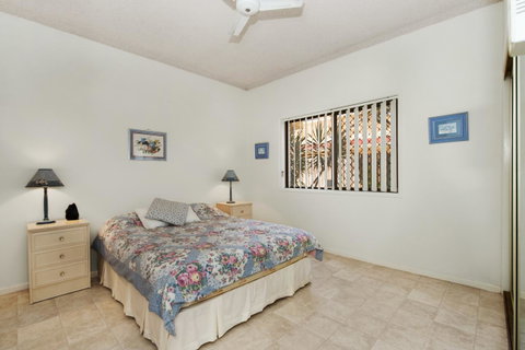 Keith\'s Place, 1 Of The 3 Most Popular Units On Bribie - Accommodation Search 25