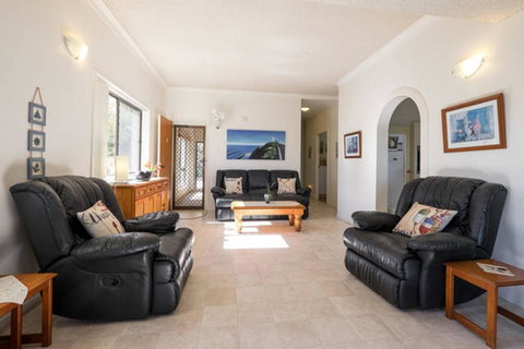Keith\'s Place, 1 Of The 3 Most Popular Units On Bribie - Accommodation Search 0