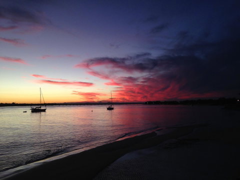 Keith\'s Place, 1 Of The 3 Most Popular Units On Bribie - Accommodation Search 30