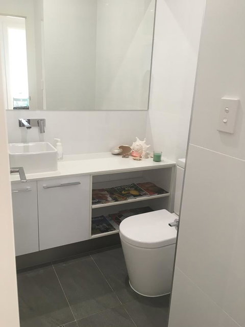 Modern Beach Villa - Accommodation Search 8