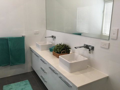 Modern Beach Villa - Accommodation Search 6