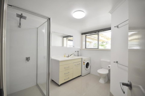 Ocean Wave - Accommodation Search 16