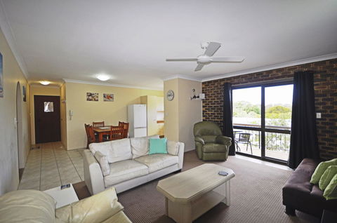 Sands Court On Boyd - Accommodation Search 10
