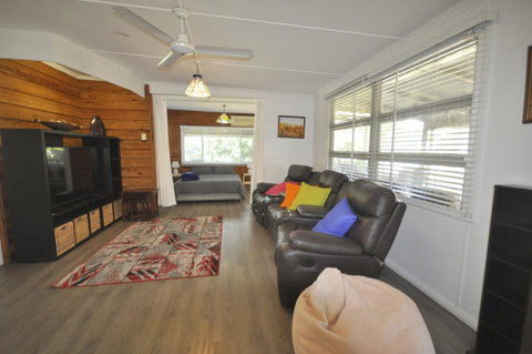 Beachside Beauty - Accommodation Search 9