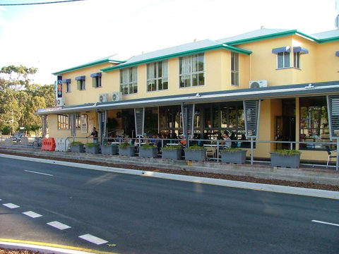 Spacious Unit Overlooking Moreton Bay - Boyd St, Woorim - Accommodation Search 3