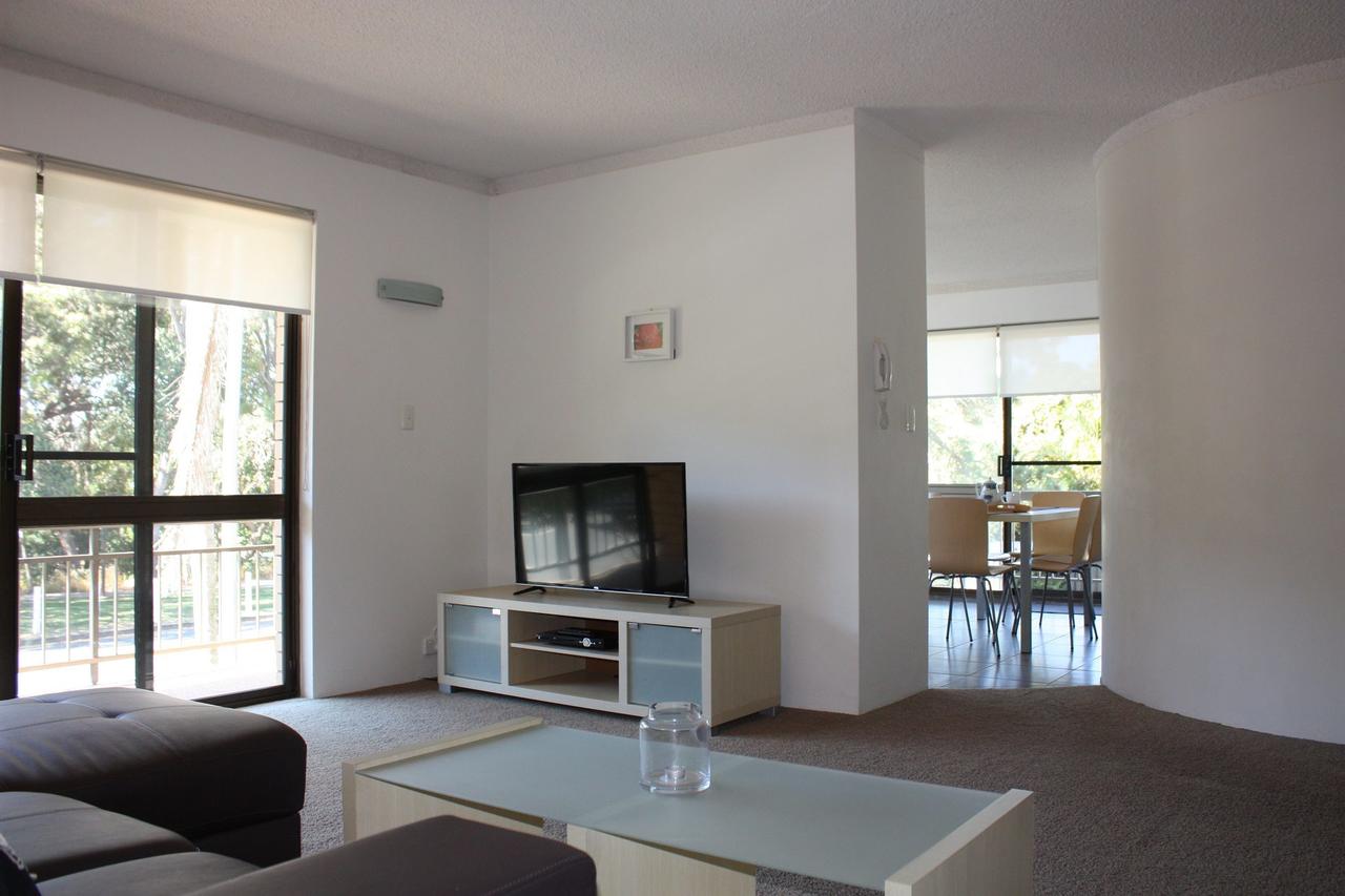 Arana Hills QLD Accommodation Search