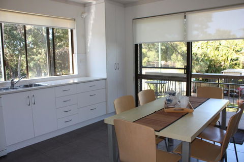 Close To Surf Beach, Surf Club, Hotel And Shops - Boyd St, Woorim - Accommodation Search 15