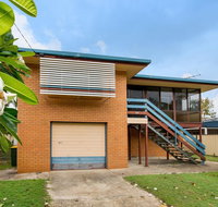 Short Stroll to Surf Beach - North Street Woorim - Accommodation Search