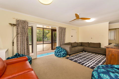 Short Stroll To Surf Beach - North Street, Woorim - Accommodation Search 4