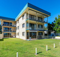 Great Views ground floor unit Clearview Apartments South Esplande Bongaree - Accommodation Search