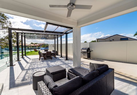 Stunning Canal Home Oh So Close To The Waterfront - Accommodation Search 16