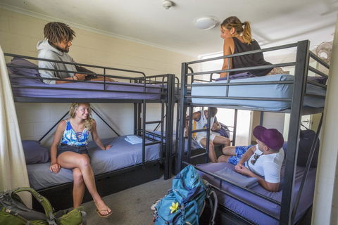Manta Lodge YHA & Scuba Centre - Accommodation Search 10