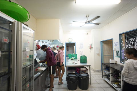 Manta Lodge YHA & Scuba Centre - Accommodation Search 6