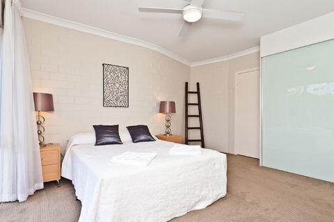 The Islander - Accommodation Search 39