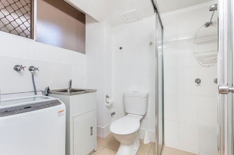 The Islander - Accommodation Search 23