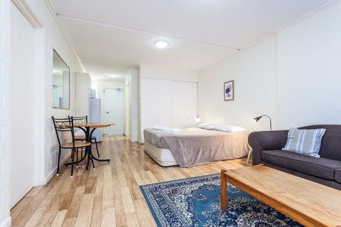 The Islander - Accommodation Search 20