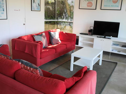 A AAA C-SHACK - Accommodation Search 5