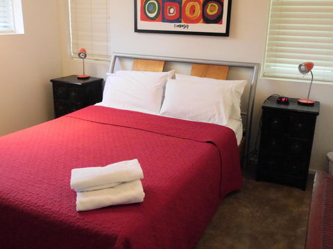 A AAA C-SHACK - Accommodation Search 18
