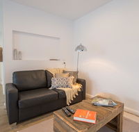 Island Quarters - Accommodation Search