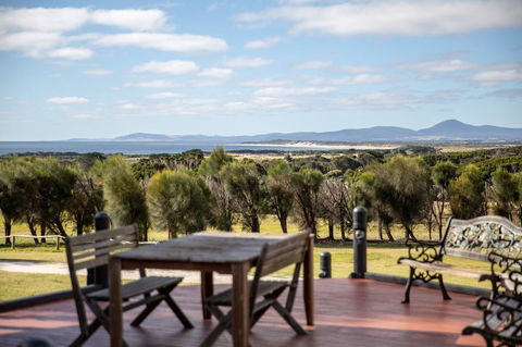 Mountain Seas Lodge - Accommodation Search 4