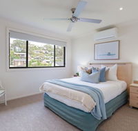 'Sandy Point Haven' 21a Sandy Point Rd - Stylish Haven with WIFI Air conditioning  Water views - Accommodation Search