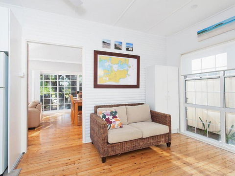 'The Croft' 11 Boulder Bay Rd - Cosy Beach House With Aircon & Only 270m To The Beach - Accommodation Search 3