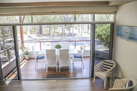 'Top Tier' Dog Friendly Holiday Home - Accommodation Search 0