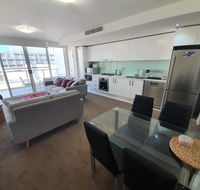 just listed Bolton St 1br 350m walk to Newcastle beach  Wifi end Eand - Accommodation Search