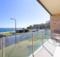 1 'Little Hut' 20 Kurrawa Close - Spectacular Water Views NBN  Air Conditioned - Accommodation Search