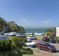 1 'Portofino' 7 Laman Street - aircon  1st level unit - Accommodation Search