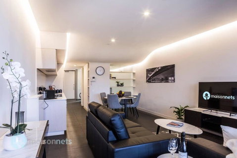 1 Bedroom Apt With Parking Walk To ANU - Accommodation Search 2