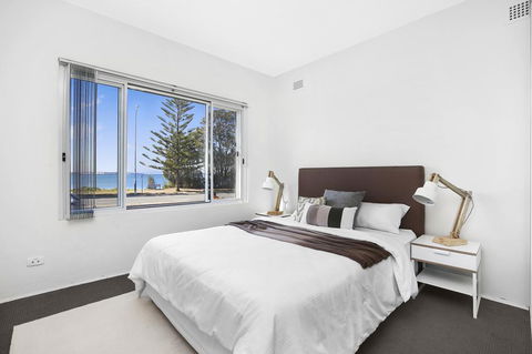1 South Pacific - Accommodation Search 1