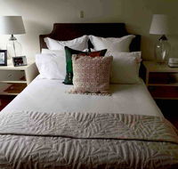 1-Bed room in 2-bed rooms Apartment Double Bay - Accommodation Search
