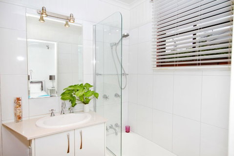1/121 Park Crescent, Coolum Beach - Accommodation Search 1