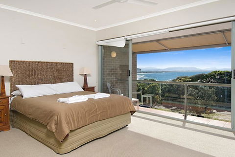 10/130 Lighthouse Rd, Byron Bay - James Cook Apartments - Accommodation Search 3
