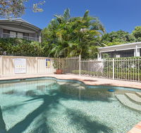 11 'Seashells' 21-23 Magnus Street - pool lift aircon - Accommodation Search