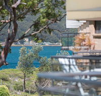11 'Shoreline' 1 Intrepid Close - cosy unit within walking distance to the water - Accommodation Search