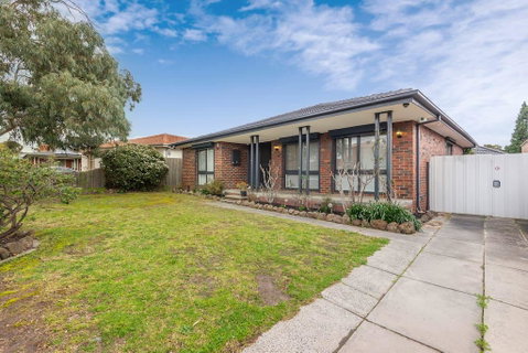 111, Relaxing Family Getaway In Burwood - Accommodation Search 0