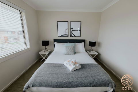 113, Balanchin Street Family Resort In Point Cook - Accommodation Search 1