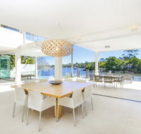 12 Noosa Parade - Accommodation Search