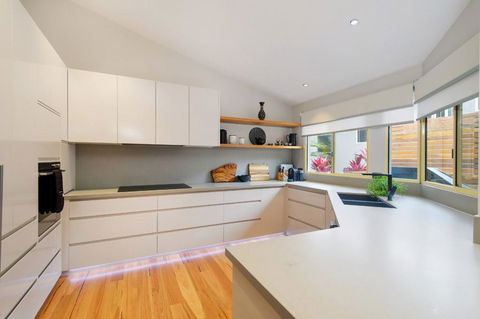 131 Pacific Drive, Port Macquarie - Accommodation Search 3