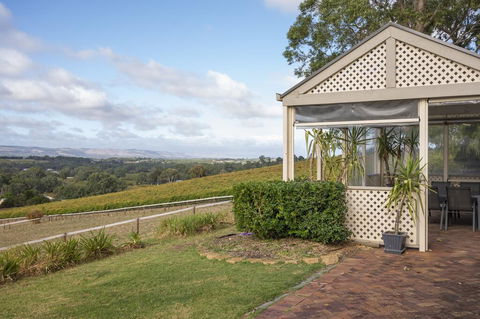 131 Your Vineyard Home In The Heart Of The Vale - Accommodation Search 1