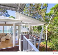 14 Little Cove Road - Accommodation Search