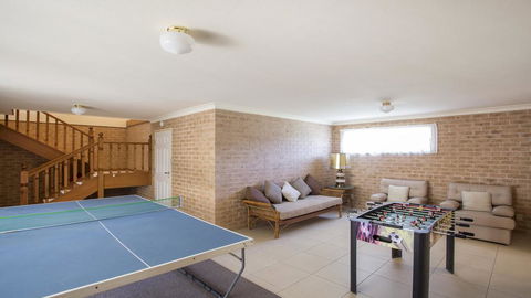 143 Mitchell Pde - Magnificent Outlook - Accommodation Search 1