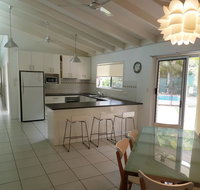 15 Larapinta Court - Family home with swimming pool in a quiet street and central location close to CBD - Accommodation Search