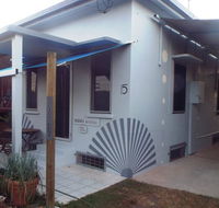 15 Robert Johnstone Parade - Accommodation Search